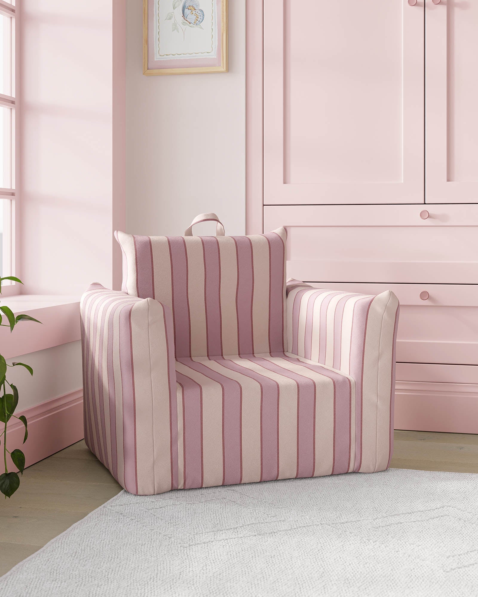 The Hug Mini Chair in Twill