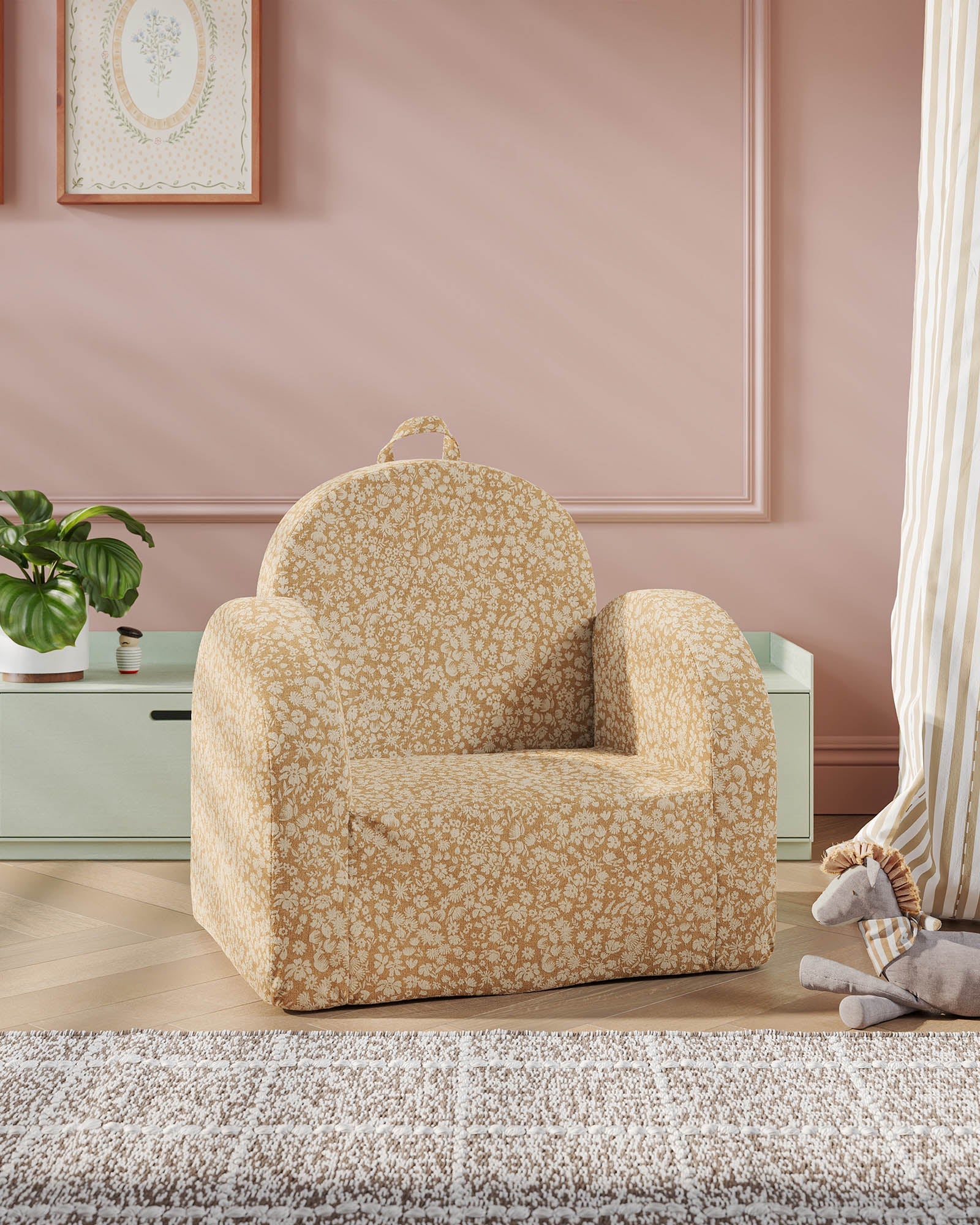 The Hop Mini Chair in Jacquard