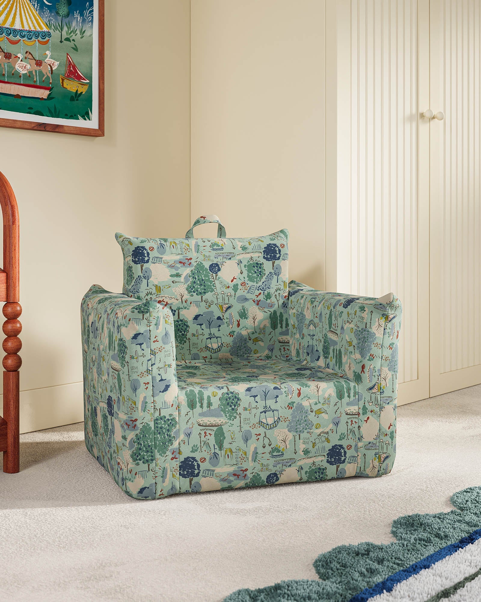 The Hug Mini Chair in Twill