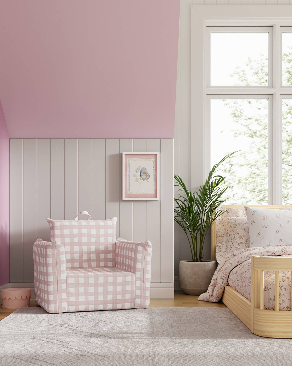 The Hug Mini Chair in Twill