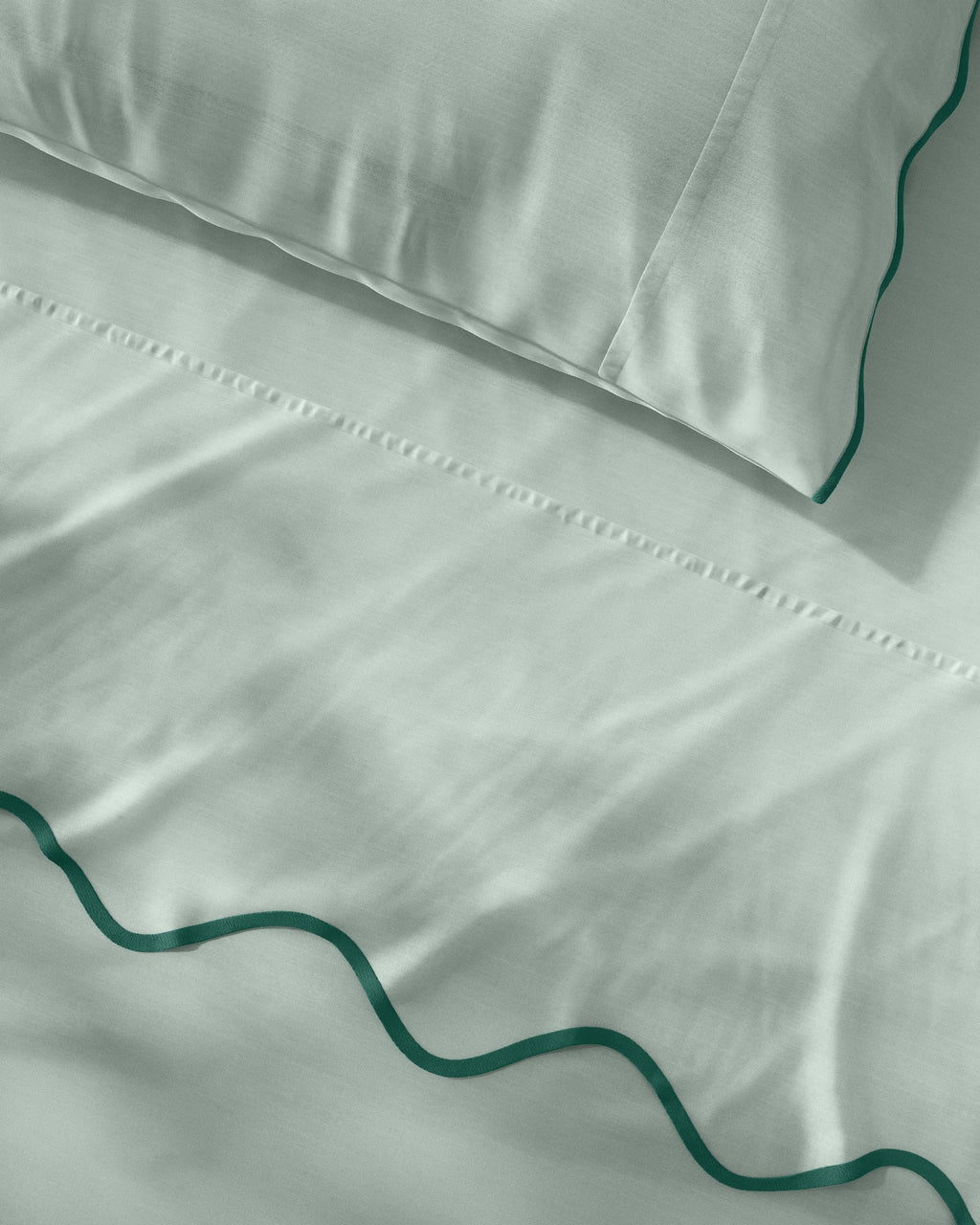 Scallop Edge Twin Sheet Set