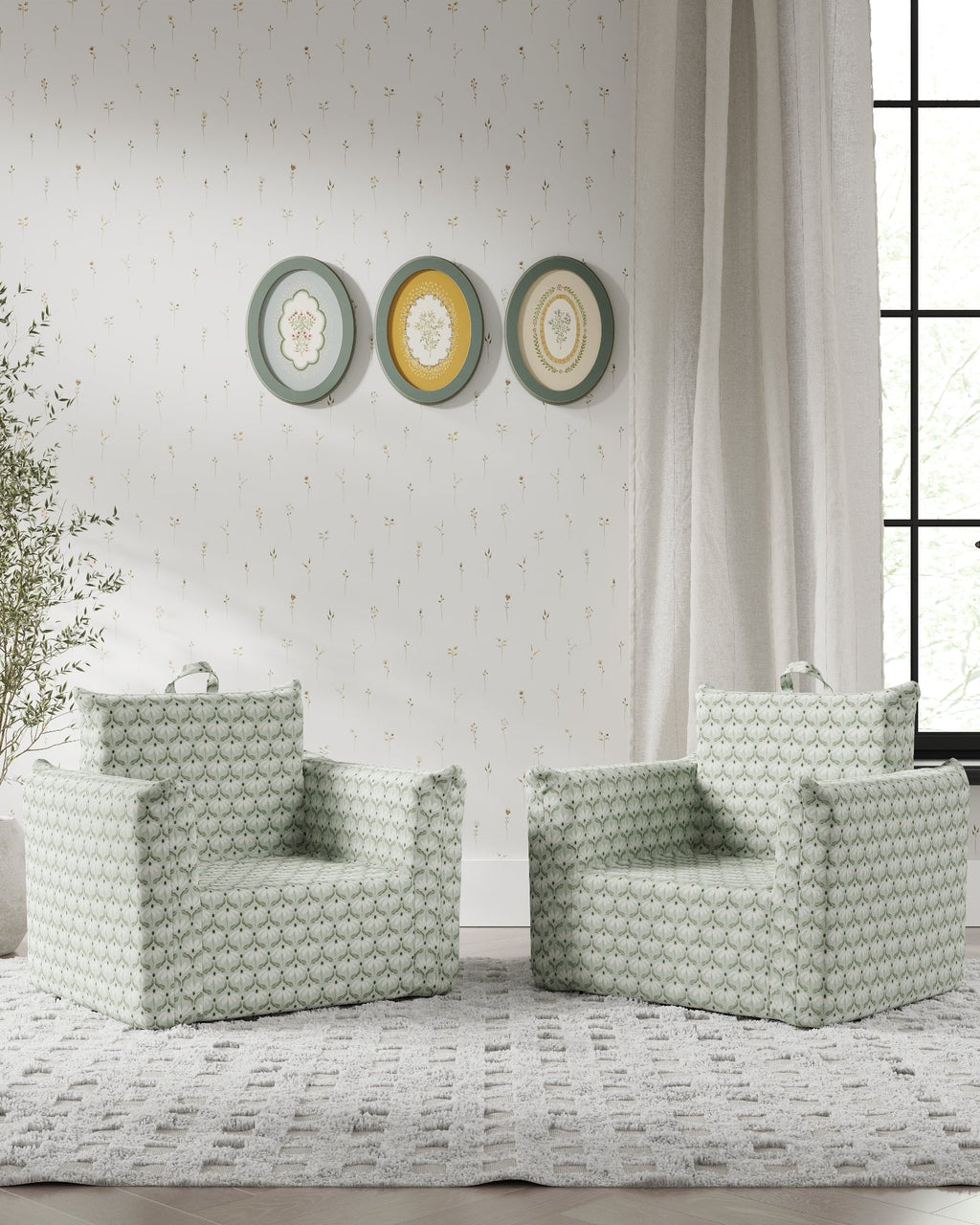 The Hug Mini Chair in Twill