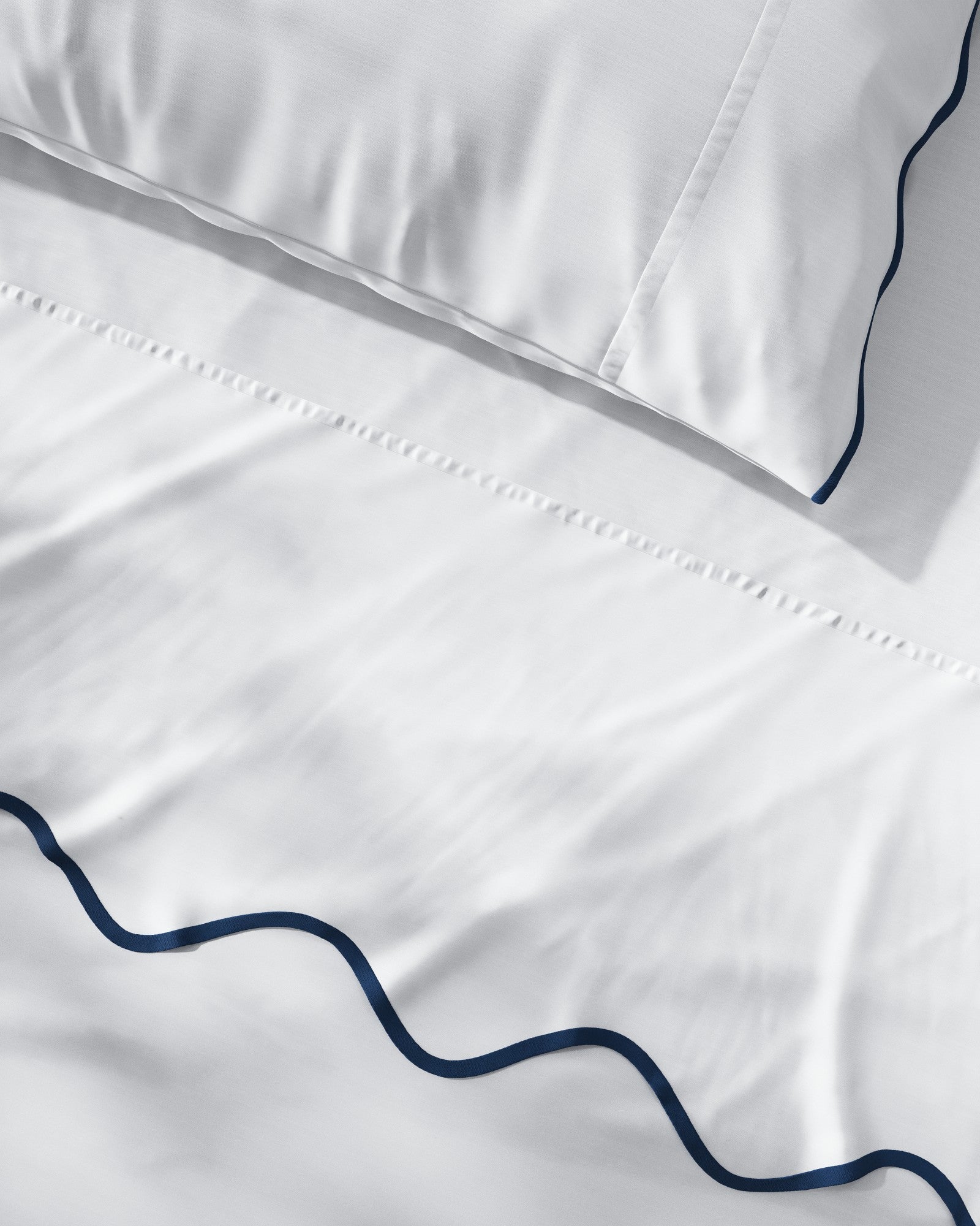 Scallop Edge Twin Sheet Set