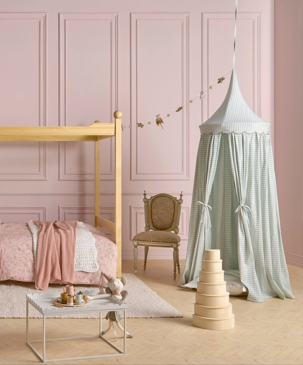 Storybook Canopy